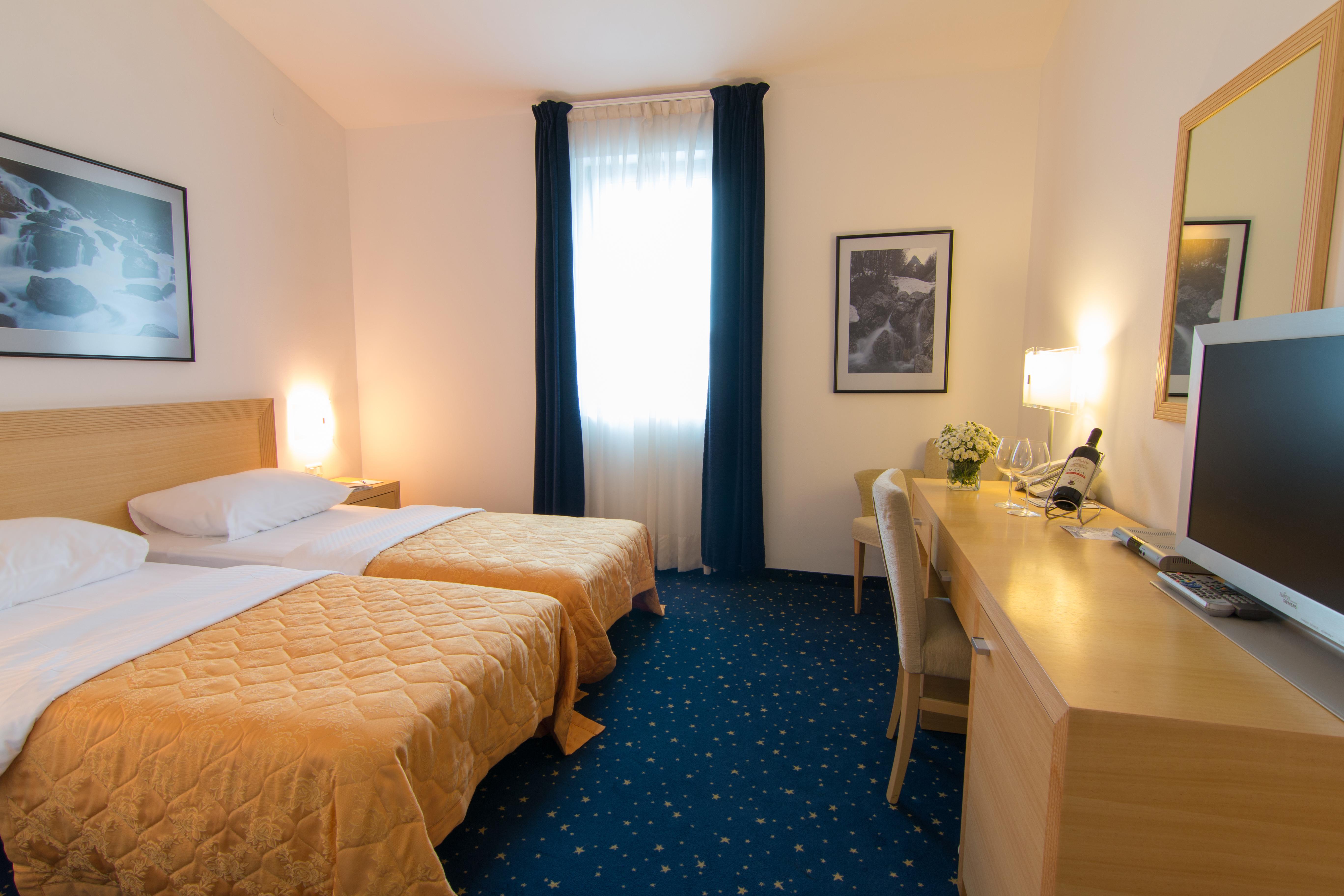 Hotel Blue Star Budva Extérieur photo